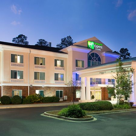 Holiday Inn Express & Suites Walterboro By Ihg Exterior photo