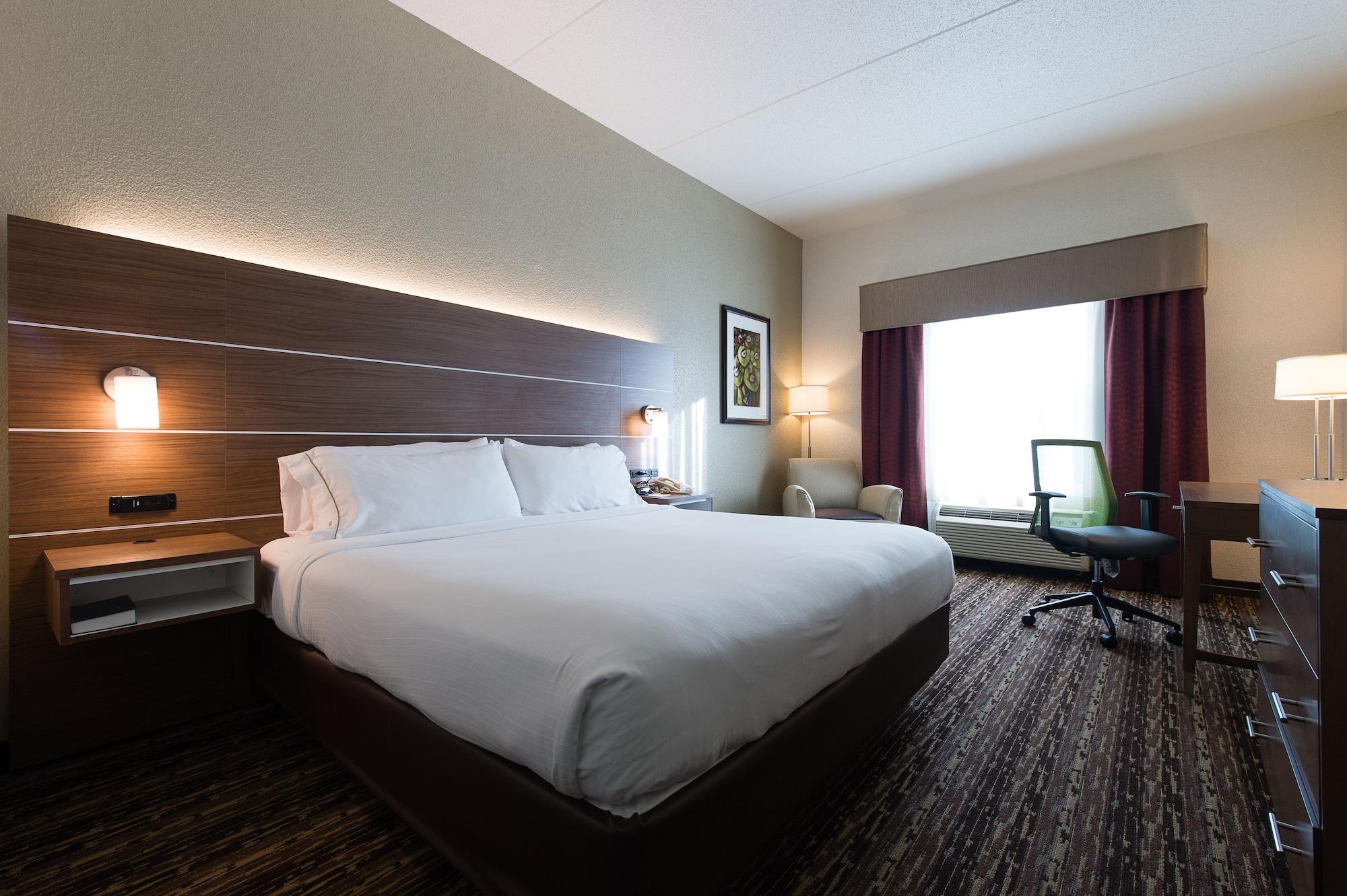 Holiday Inn Express & Suites Walterboro By Ihg Exterior photo