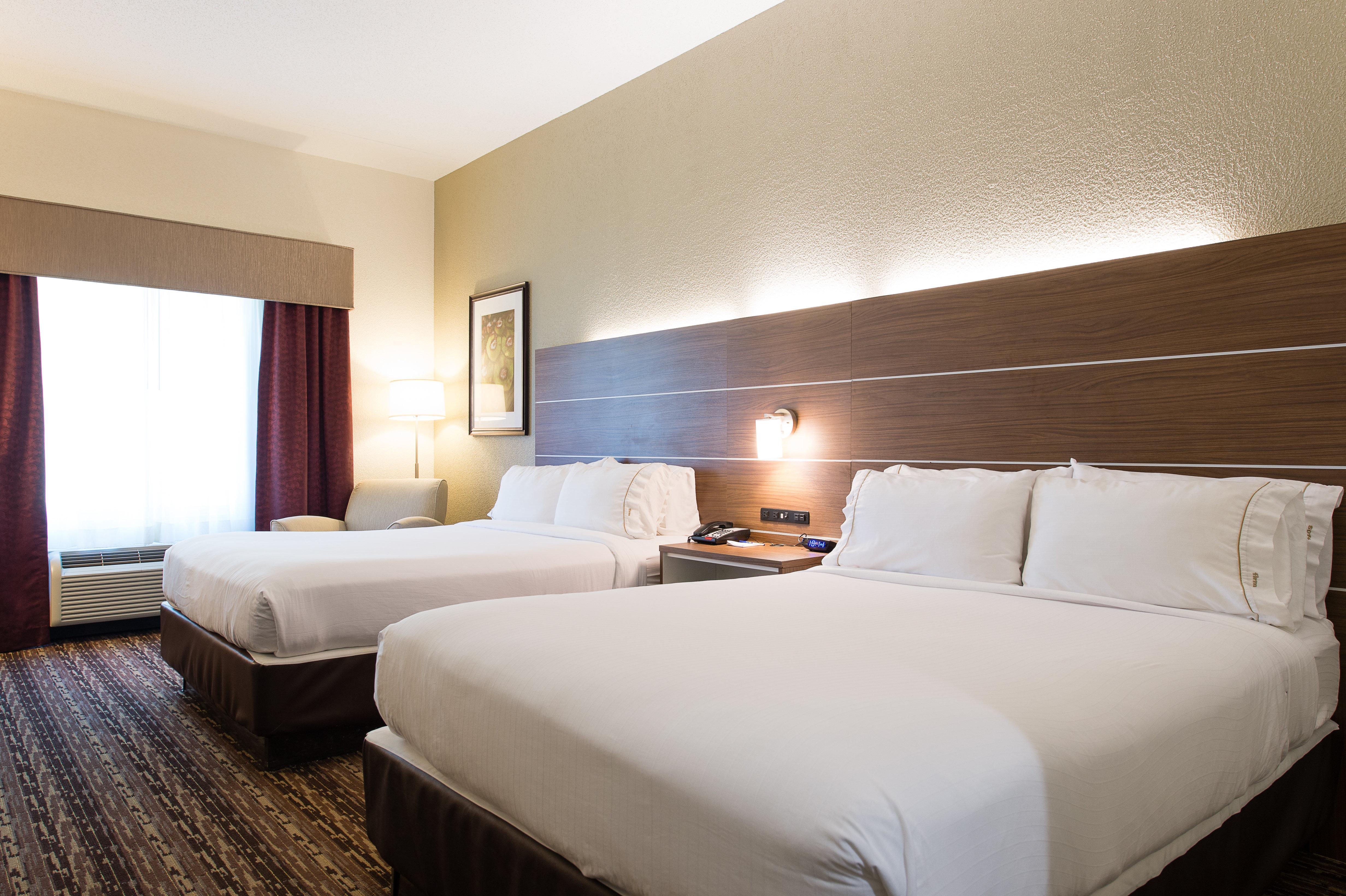 Holiday Inn Express & Suites Walterboro By Ihg Exterior photo