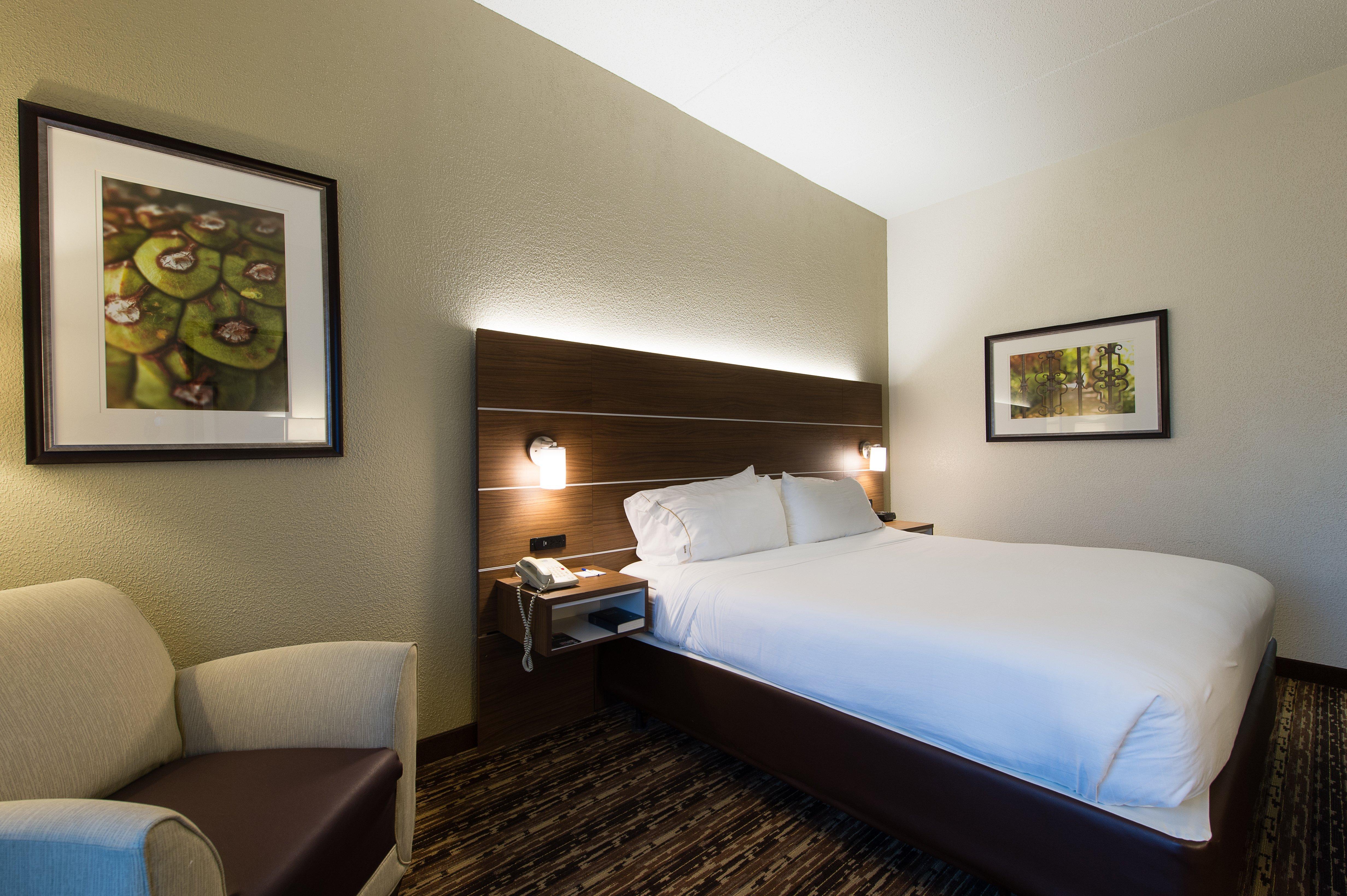Holiday Inn Express & Suites Walterboro By Ihg Exterior photo
