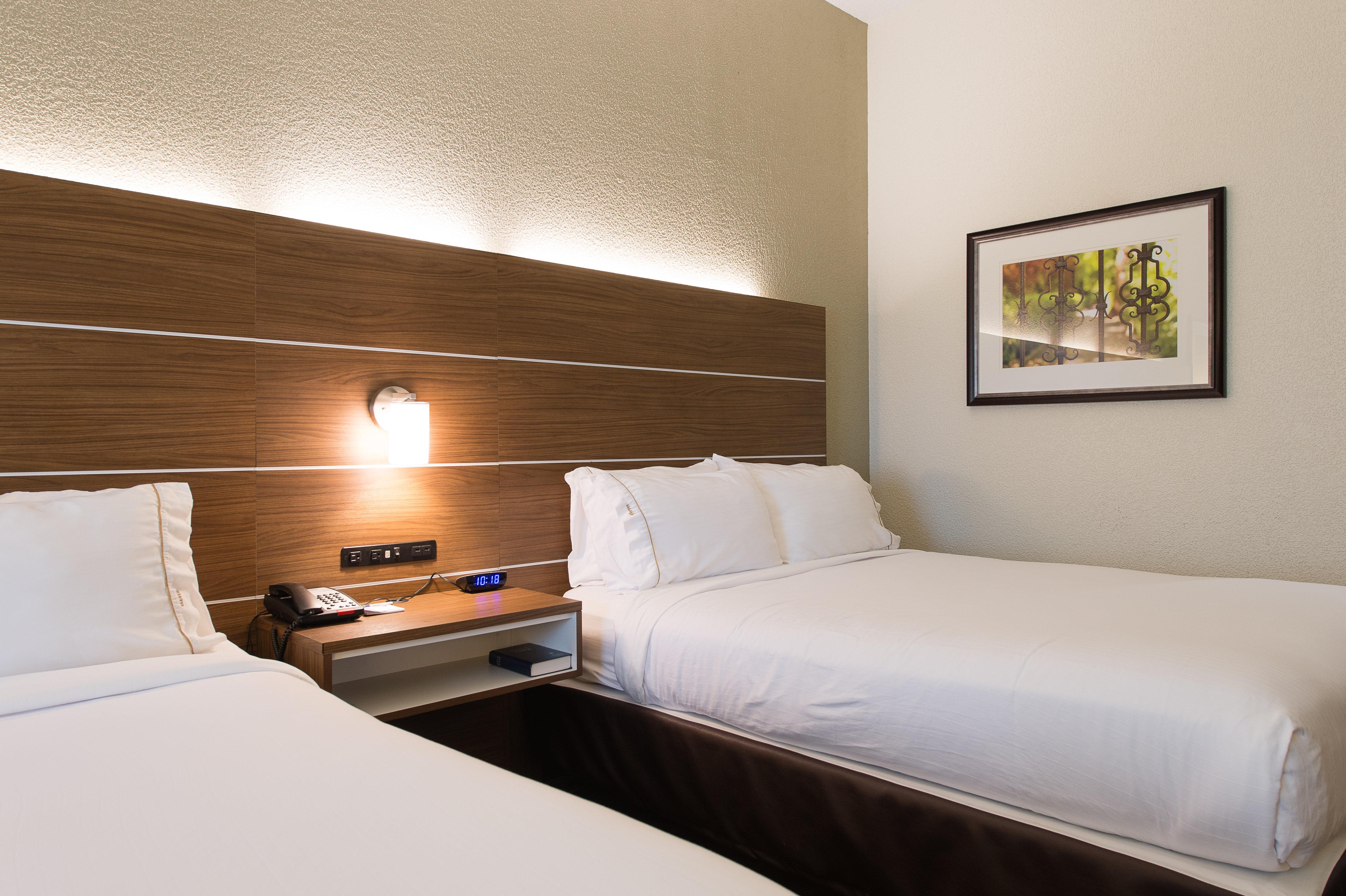Holiday Inn Express & Suites Walterboro By Ihg Exterior photo
