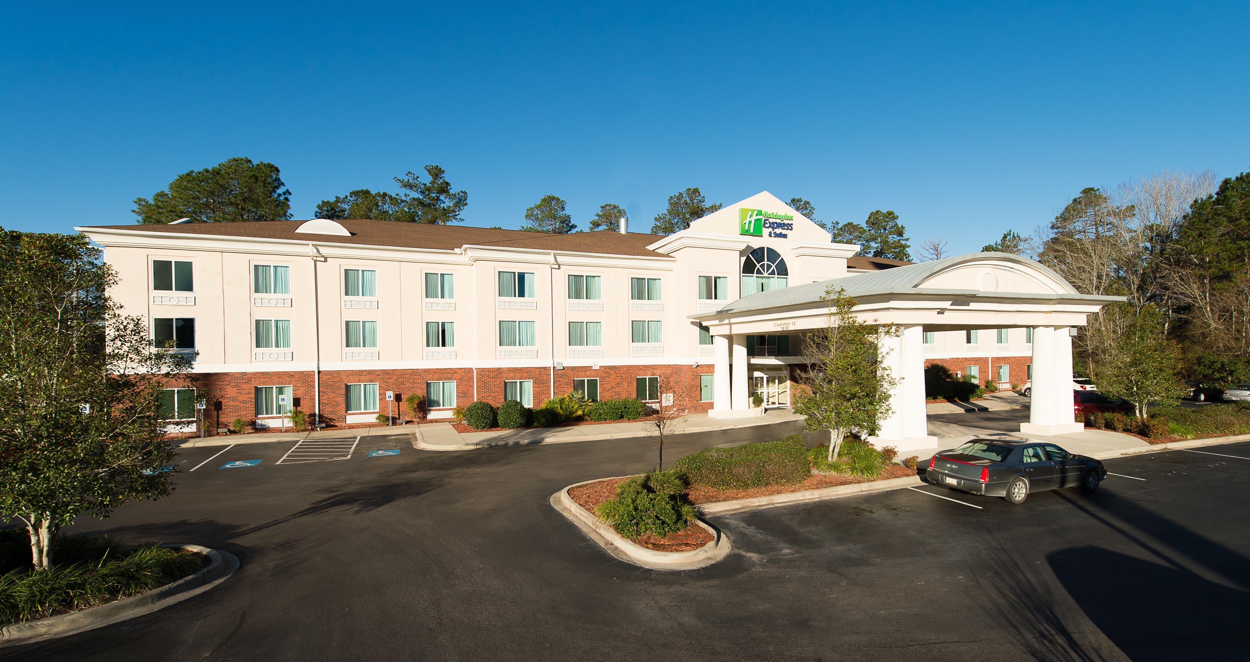 Holiday Inn Express & Suites Walterboro By Ihg Exterior photo
