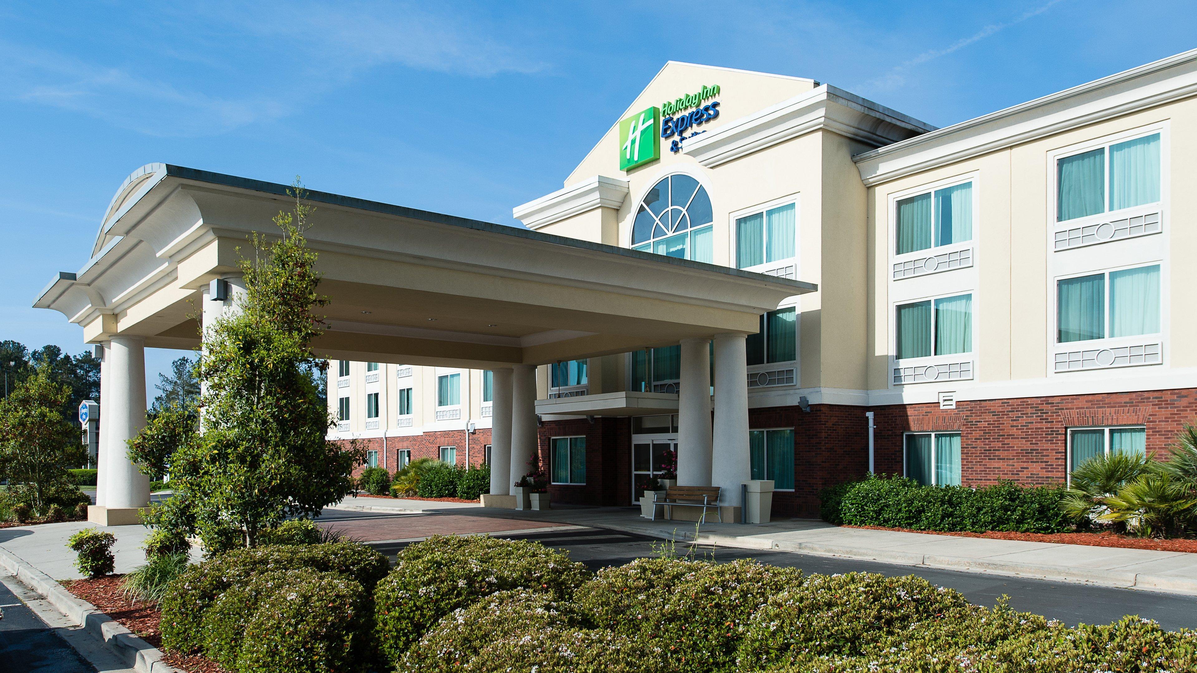 Holiday Inn Express & Suites Walterboro By Ihg Exterior photo