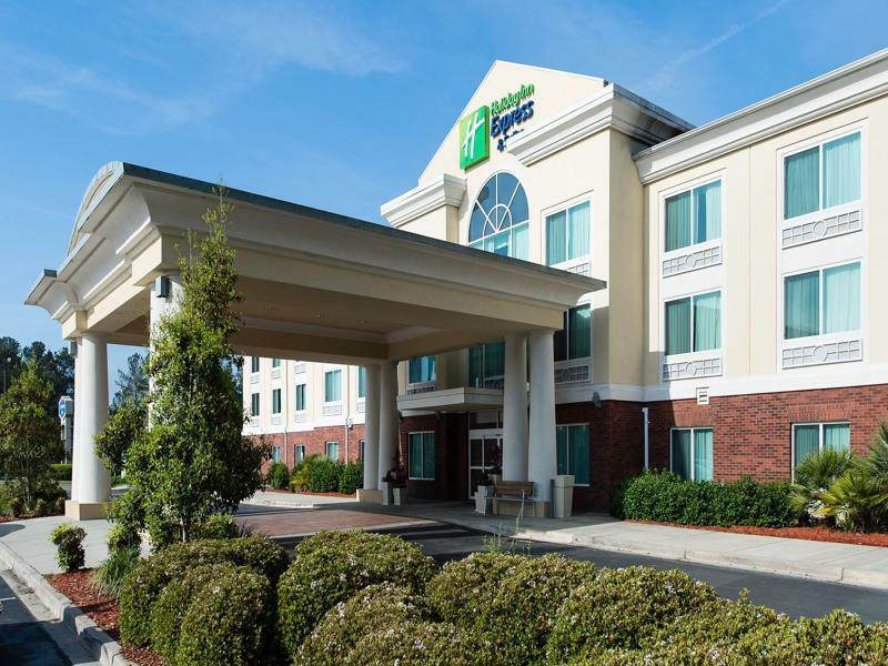 Holiday Inn Express & Suites Walterboro By Ihg Exterior photo